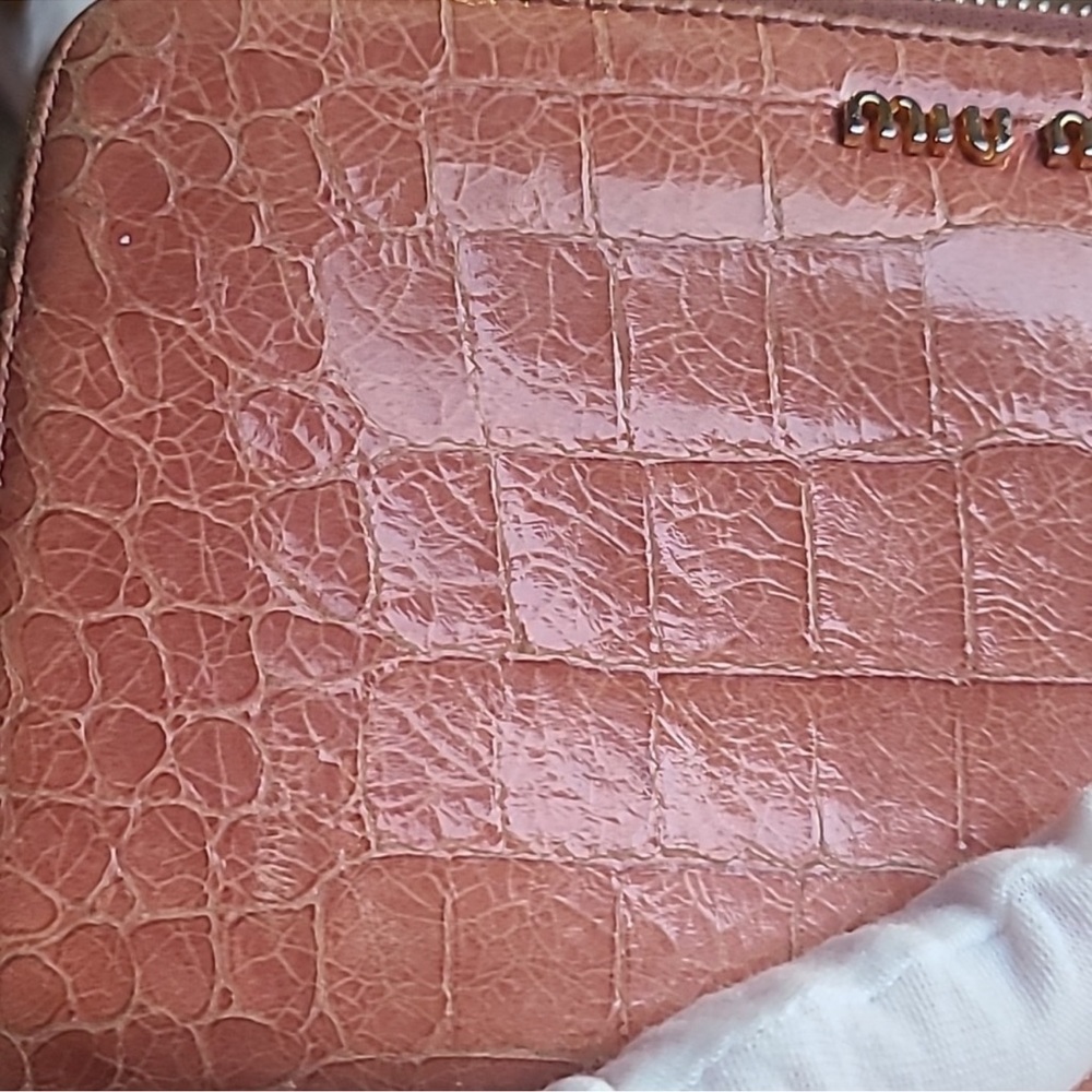 Miu Miu Zip Around Wallet Croc Embossed Leather V… - image 4